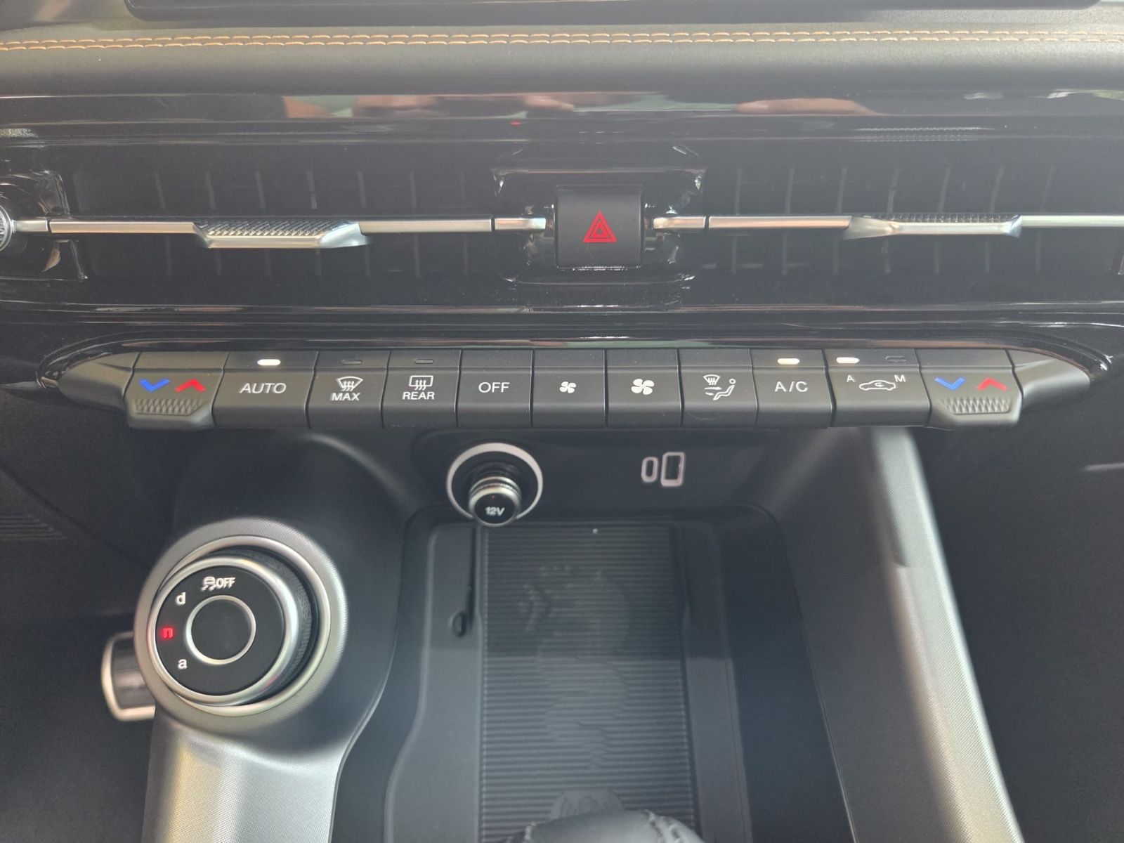 Fahrzeugabbildung Alfa Romeo Tonale Sprint/Sofort verfügbar
