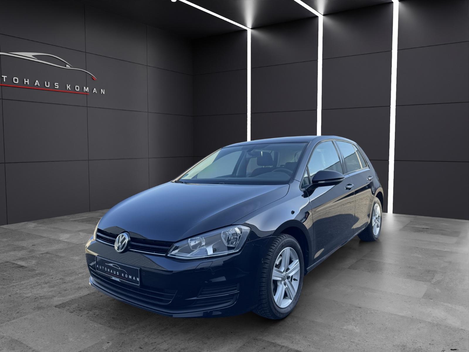 Volkswagen Golf 7 Lim. Comf.*AUTOM.*PDC*NAVI*15.000KM*1.GAR