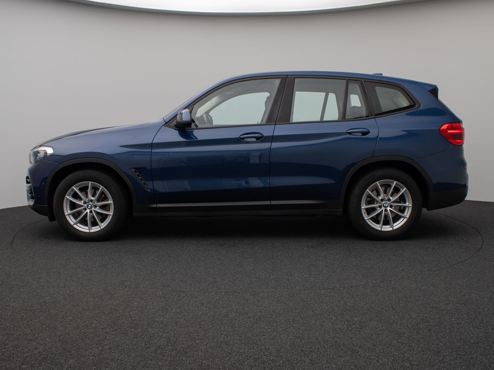 Fahrzeugabbildung BMW X3 xD20d DAB Fernlichtassist PDC Alarm LED Sport