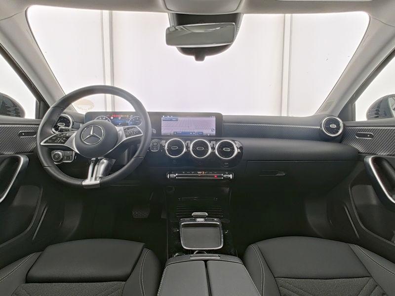 Mercedes-Benz A-Class LED/NAVI/KAMERA, миниатюра 7