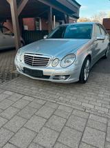 Mercedes-Benz Mercedes Benz E500 AMG 7G LPG/GAS TÜV 04/2... - Mercedes-Benz E 500 aus 2007