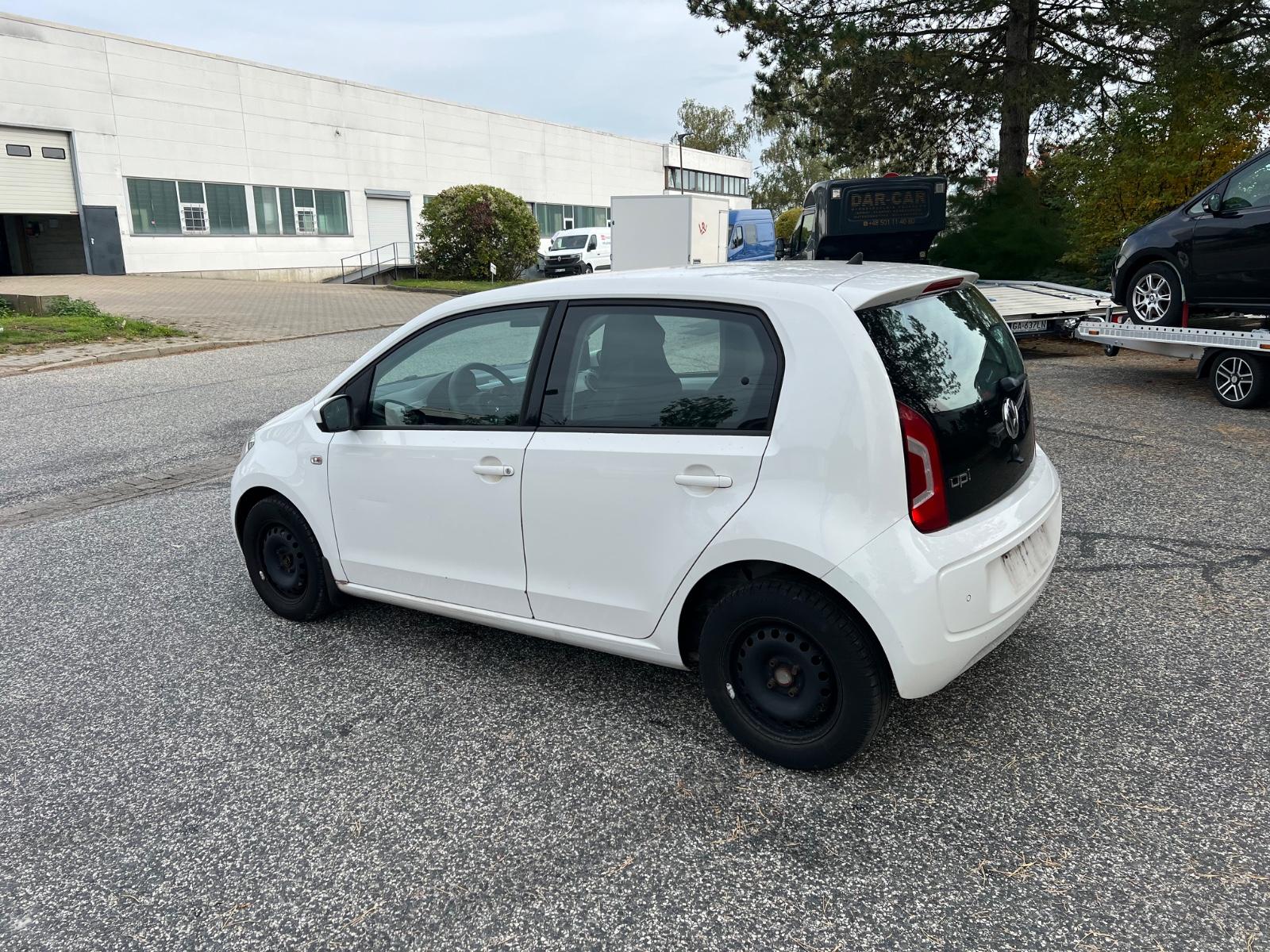 Volkswagen up! move up!