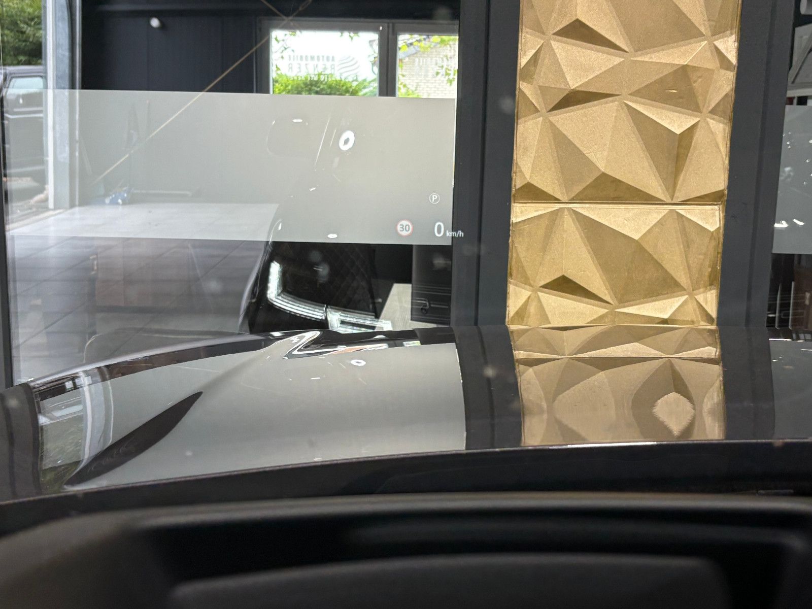 Fahrzeugabbildung Land Rover Range Rover D350/FIRST-EDITION/PANO/FOND-TV/360°