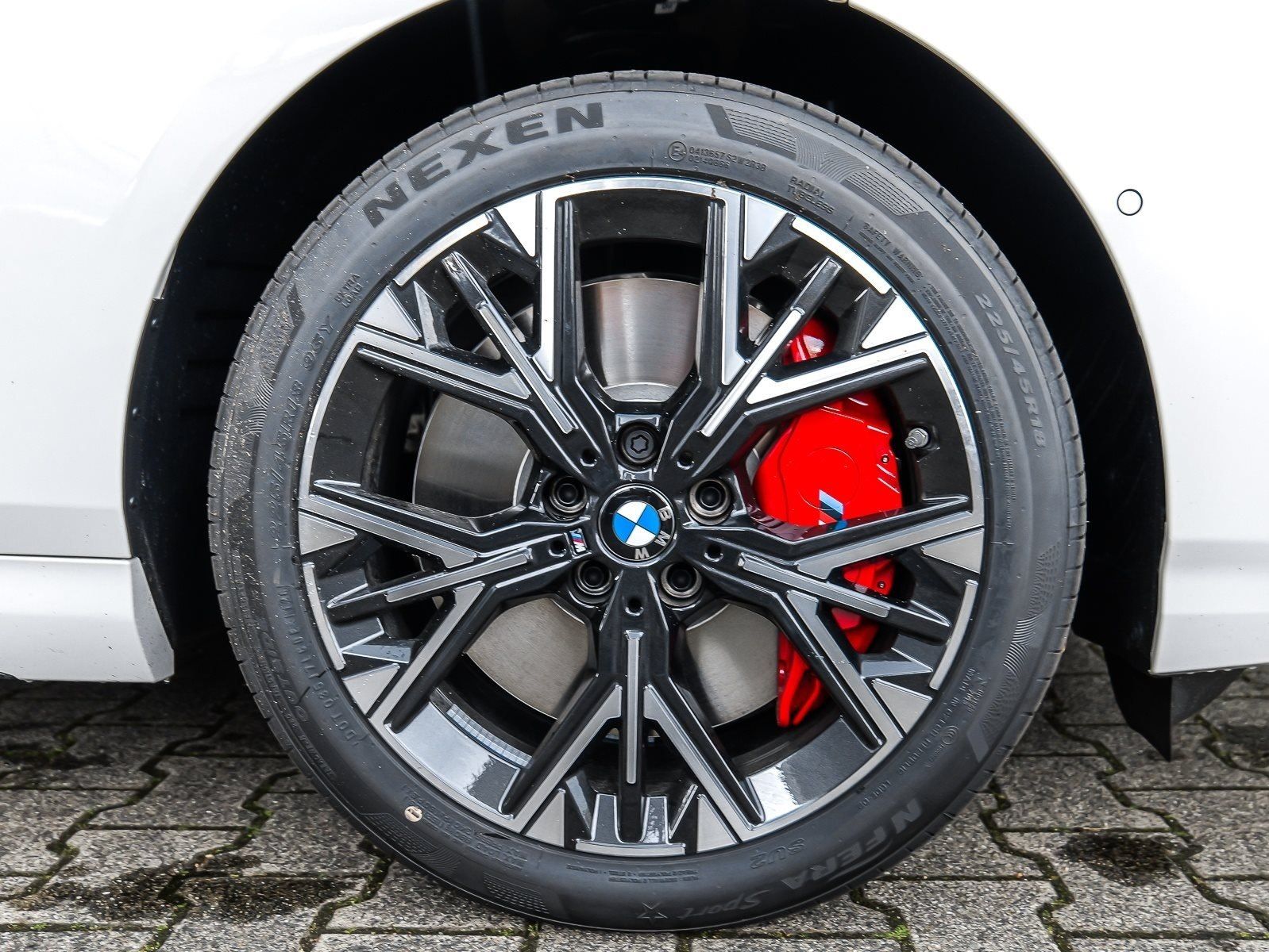 BMW 216 Gran Coupé - Bild 4