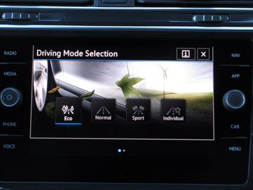 Volkswagen Tiguan - 6
