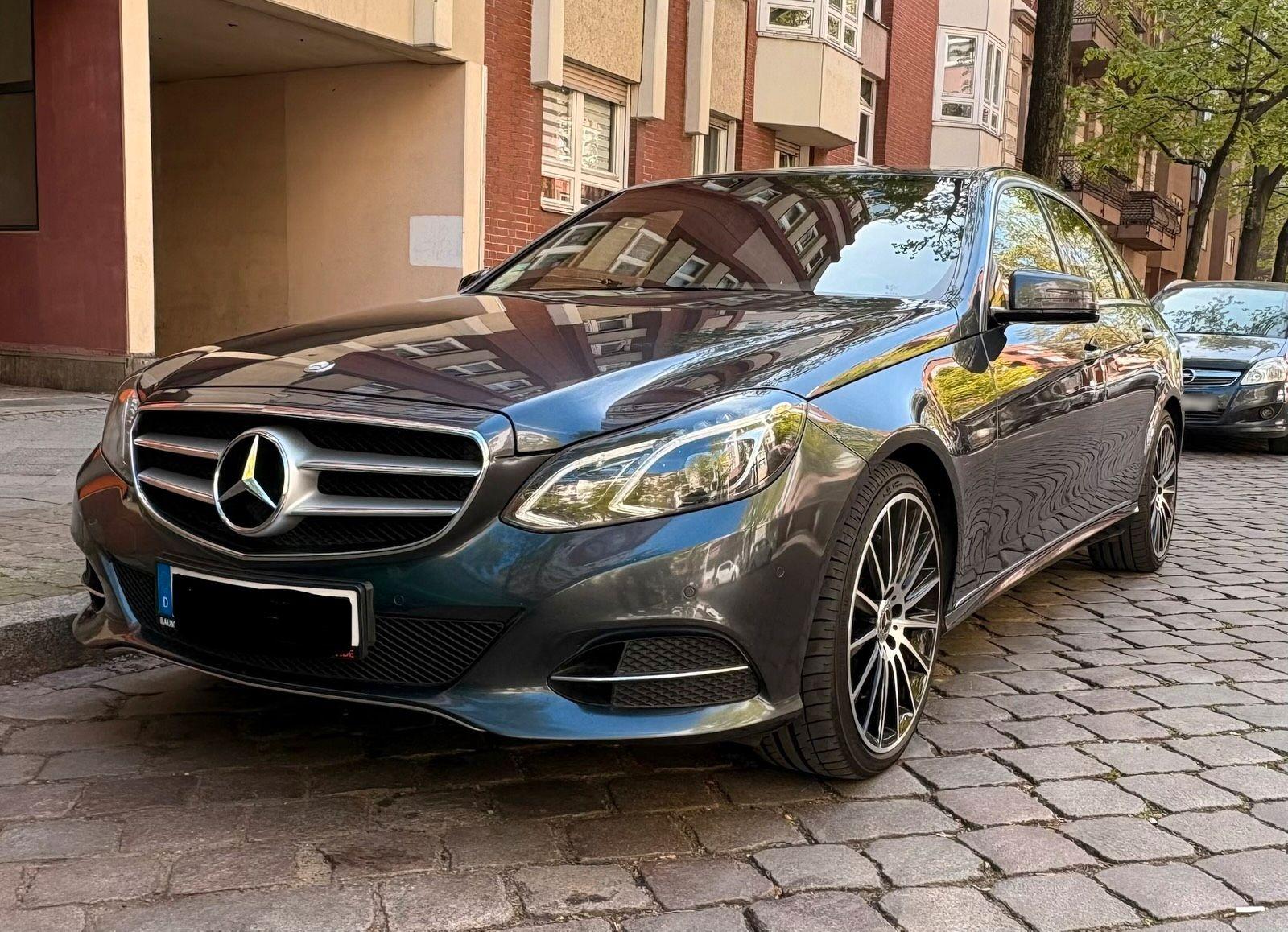 Mercedes-Benz E 220