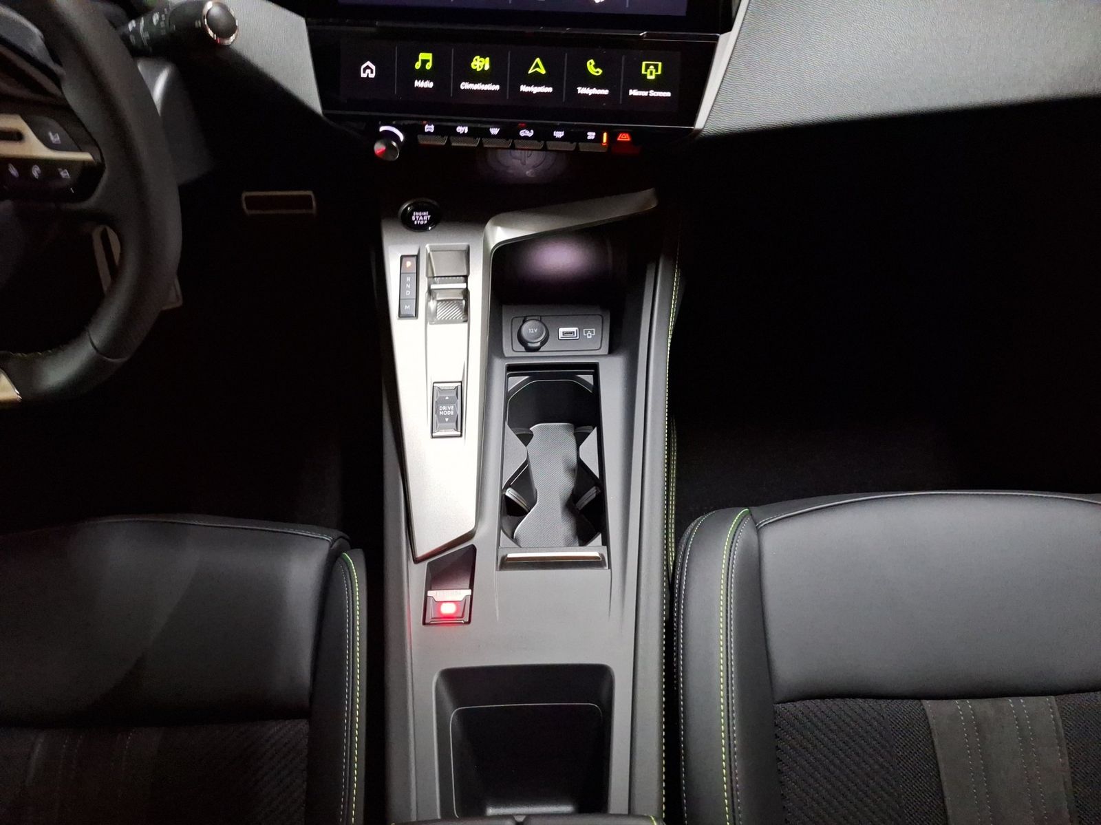 Peugeot 408 - Bild 14