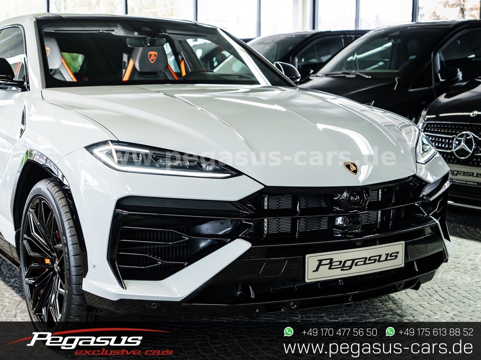 LAMBORGHINI Urus - 20