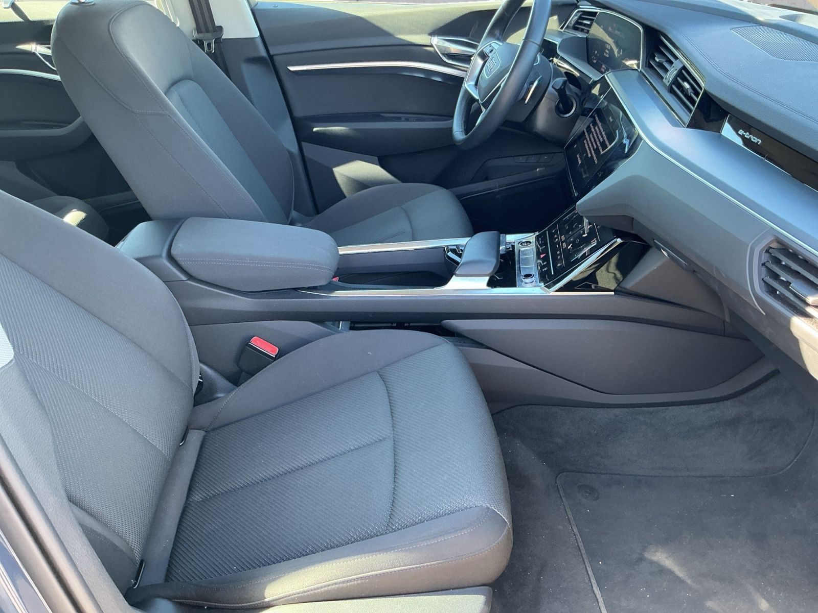 Audi e-tron - Bild 13