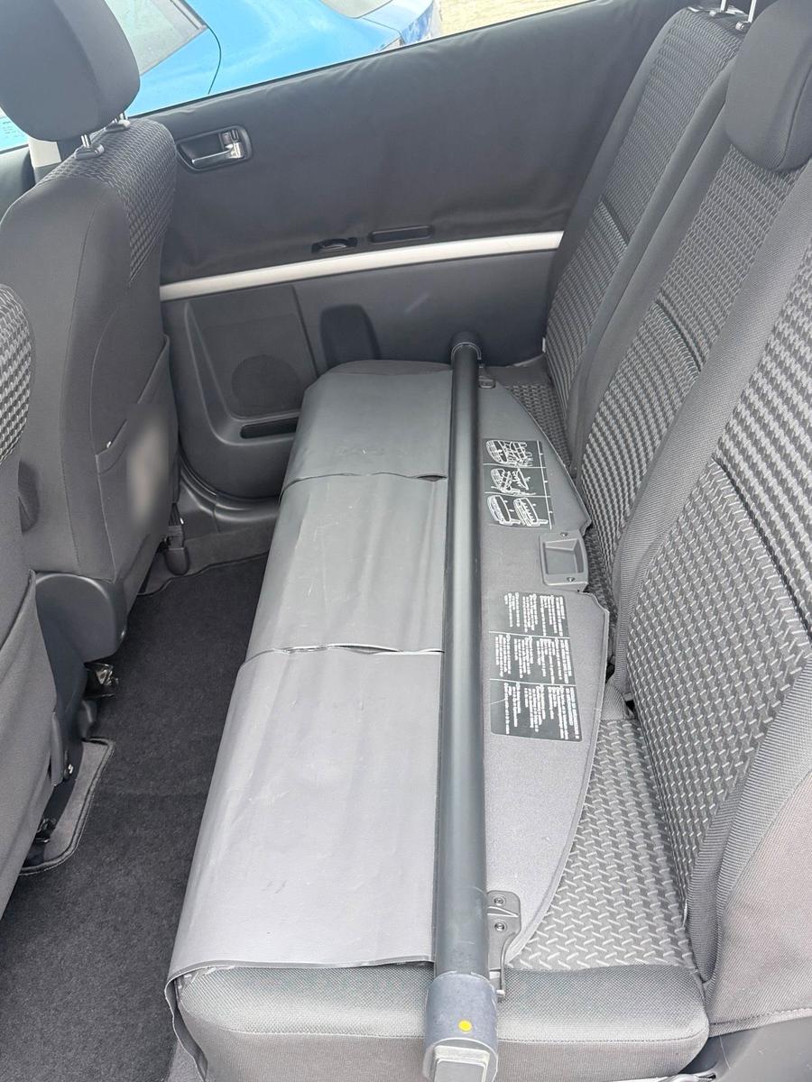 Toyota Corolla Verso 2009 — engine 110 HP (81kW)
