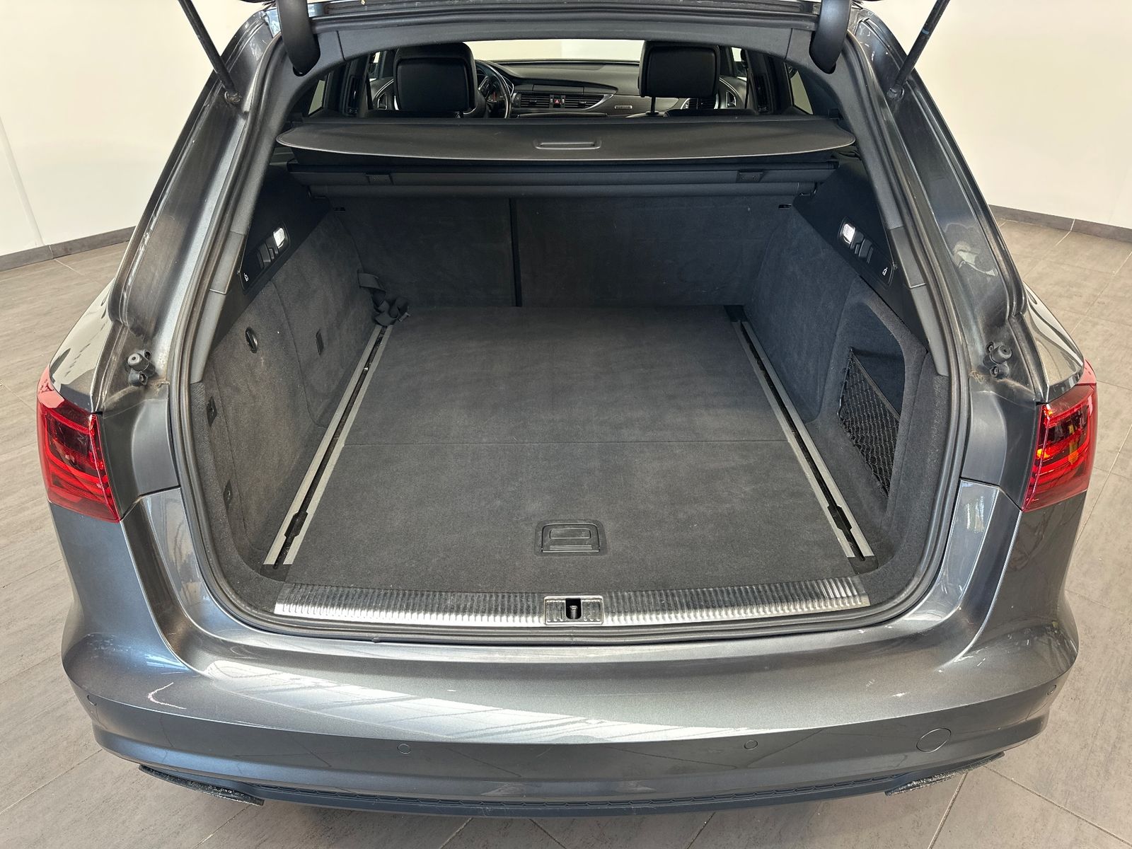 Fahrzeugabbildung Audi A6 Avant 3.0 TDI Quattro Competition NAV+XEN+AHK