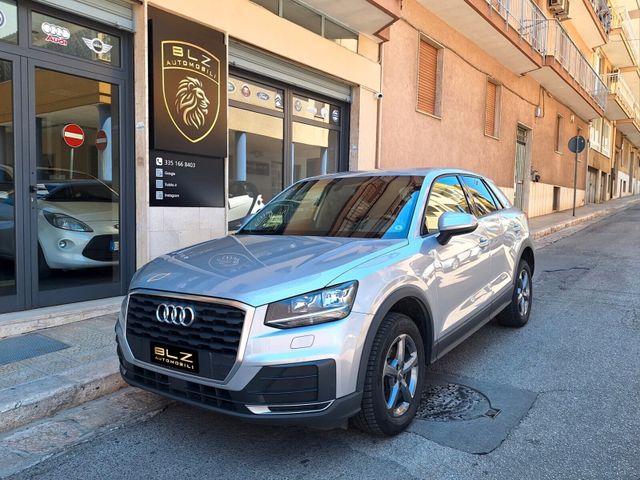 AUDI Audi Q2 30 TDI S tronic Identity Black