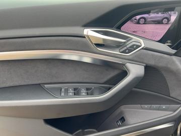 2024 AUDI Q8 E-TRON 缩略图 13