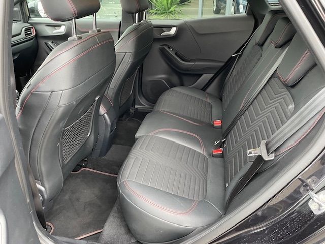 Fahrzeugabbildung Ford Puma ST-Line X totWinkelASS Kamera Tempomat B&O