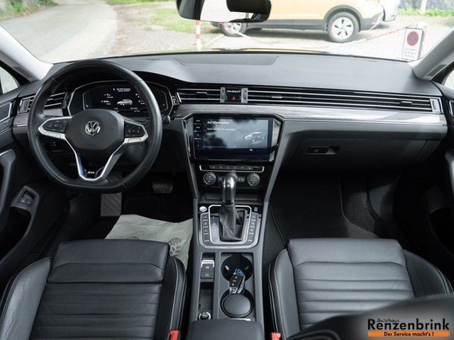 Passat Variant GTE R-Line Leder 360° HUD AHK DCC