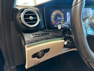 MYAUTOCENTER – Gebraucht- und Jahreswagen mit Werkstattservice in Pfaffenhofen Mercedes-Benz E 400 4Matic *TÜV*AHK*Standh*Avantgarde*