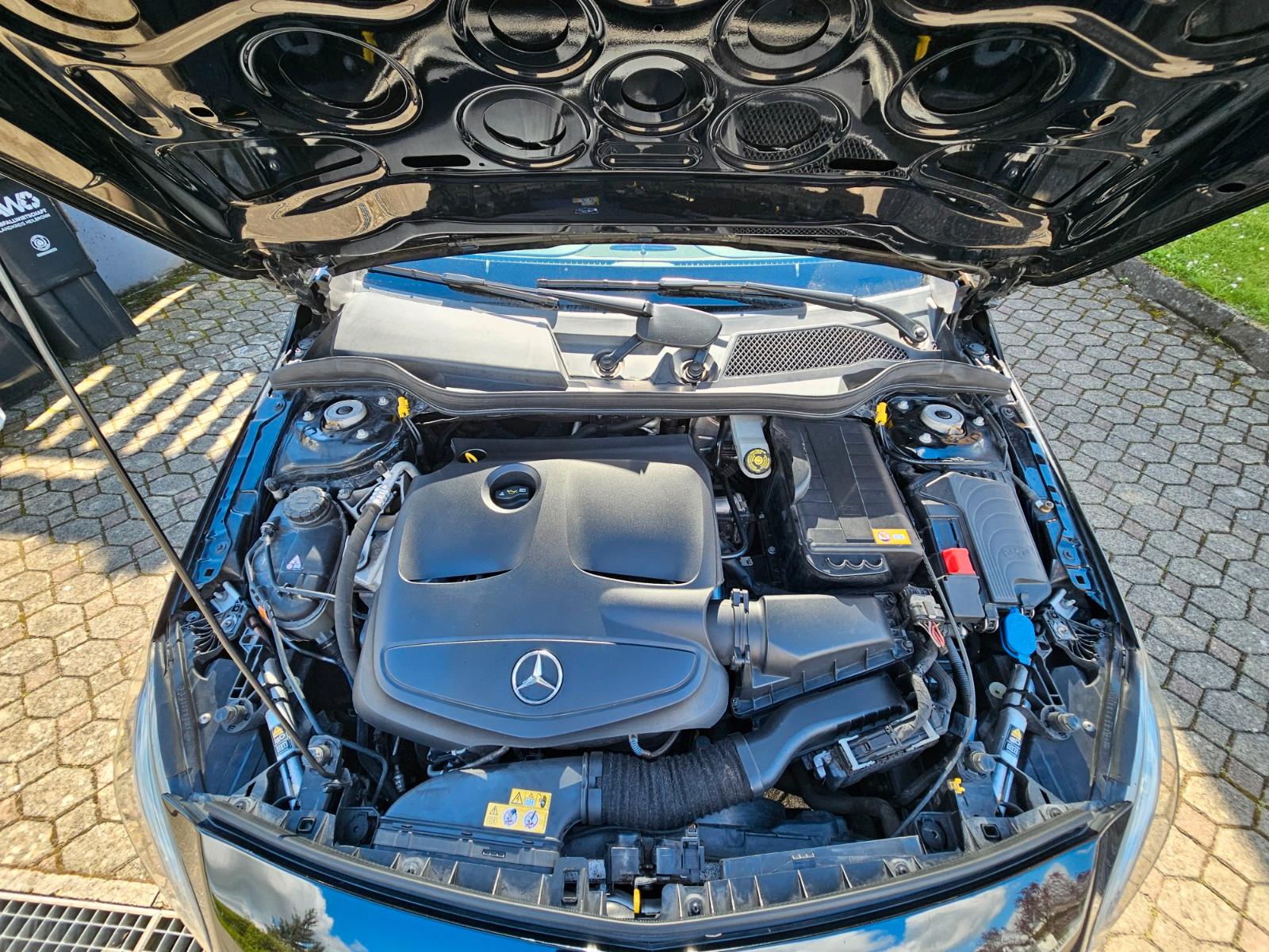 Mercedes-Benz A 250 Sport 4MATIC DCT Sport