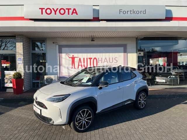 Toyota Yaris Cross Hybrid 1.5  GR Sport - Pano, Navi, J