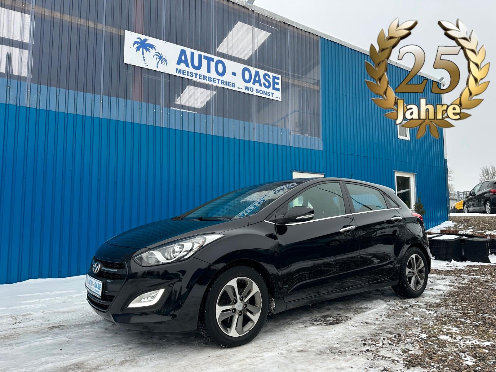 Hyundai i30 YES!**Kamera*Tempomat*Klima*Allwetter**