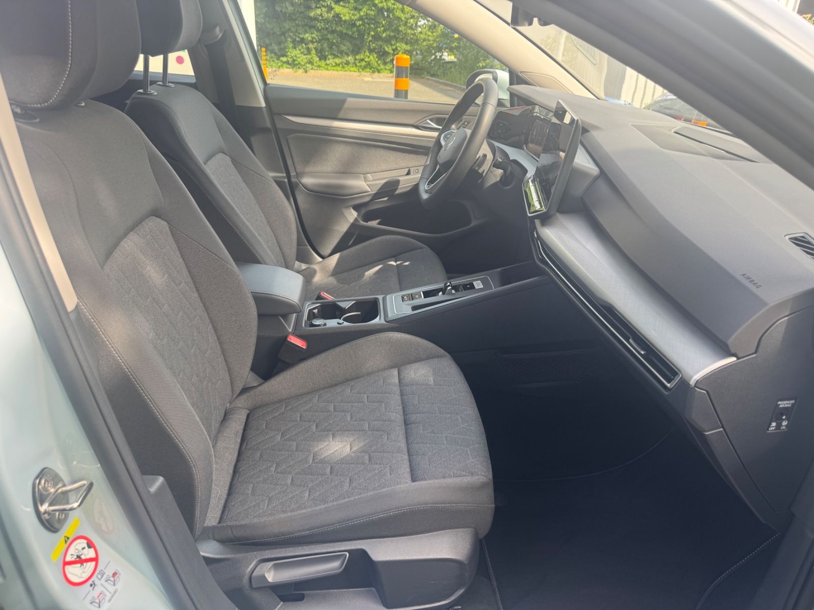 Fahrzeugabbildung Volkswagen Golf VIII Lim. Goal LED+Kamera+ACC+DAB