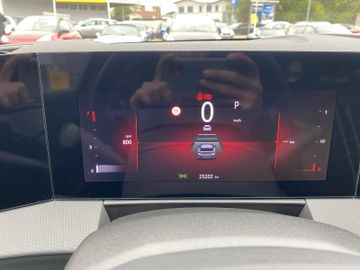 Bild 13 Opel Astra GS ST AT8/NAVI/SHZ+LHZ/PDC vo+hi+360Cam