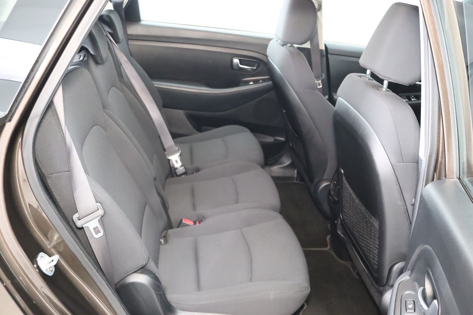 Fahrzeugabbildung Kia Carens 1.6 CVVT Klima * Sitzhzg. * PDC *