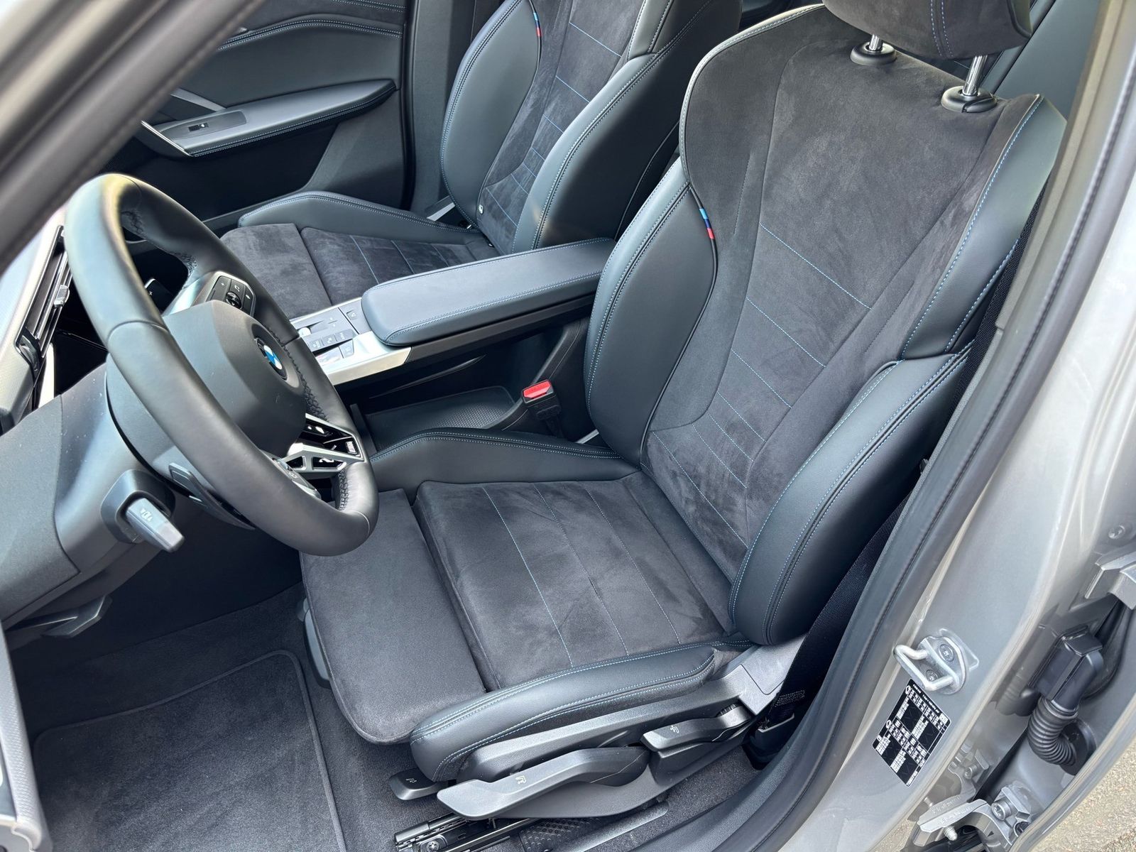 BMW X1 sDrive18i M-Sport RFK Navi Sitzhzg. DAB foto 5