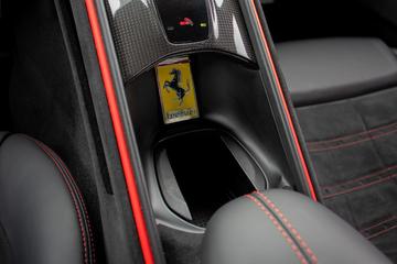 صورة مصغرة 32 لـ 2021 Ferrari ROMA