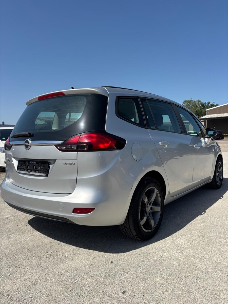 Opel Zafira C Tourer Edition