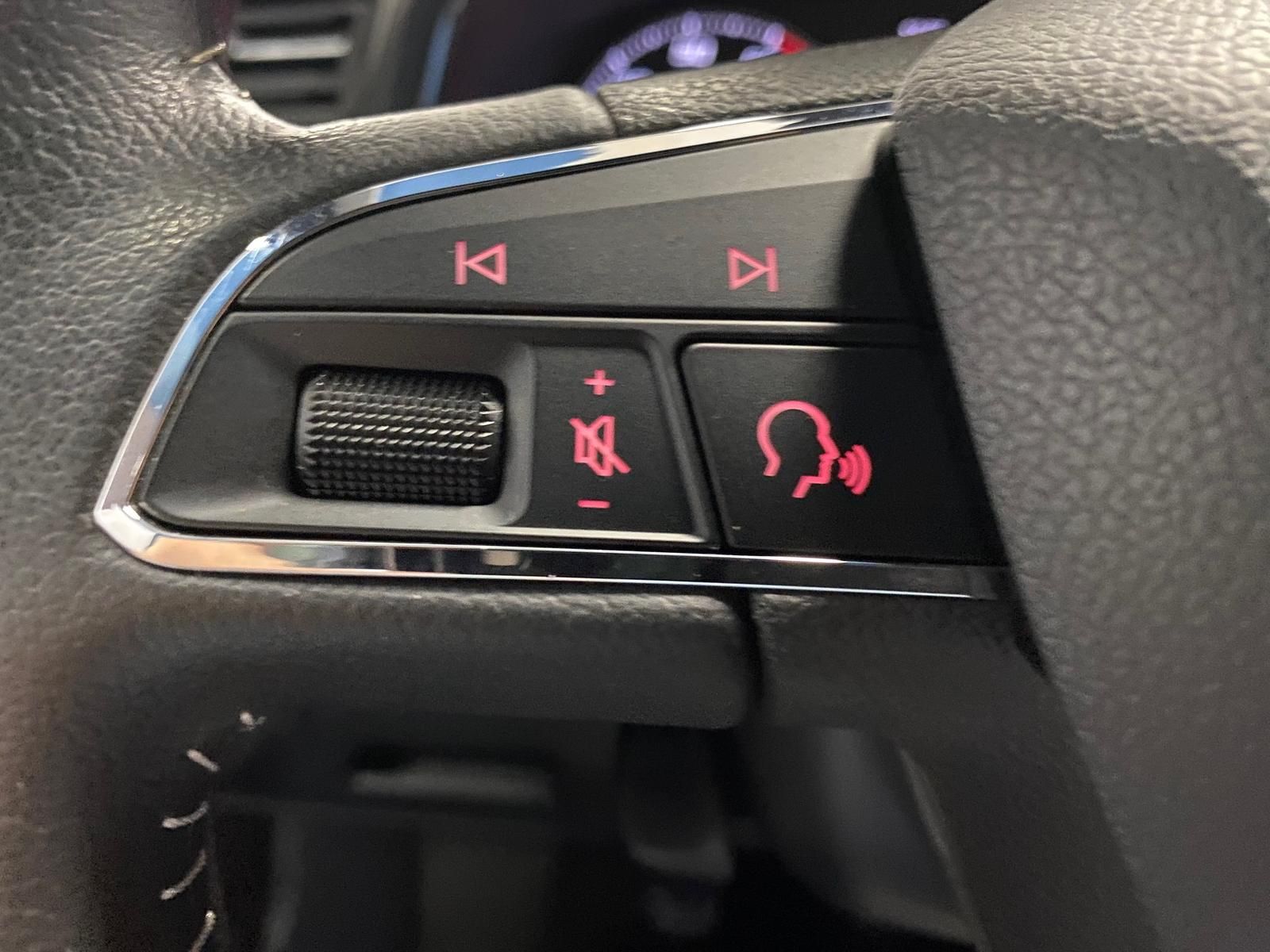 Fahrzeugabbildung SEAT Arona 1.0 TSI Xcellence+APP+NAVI+PDC+LED+TEMPOMA