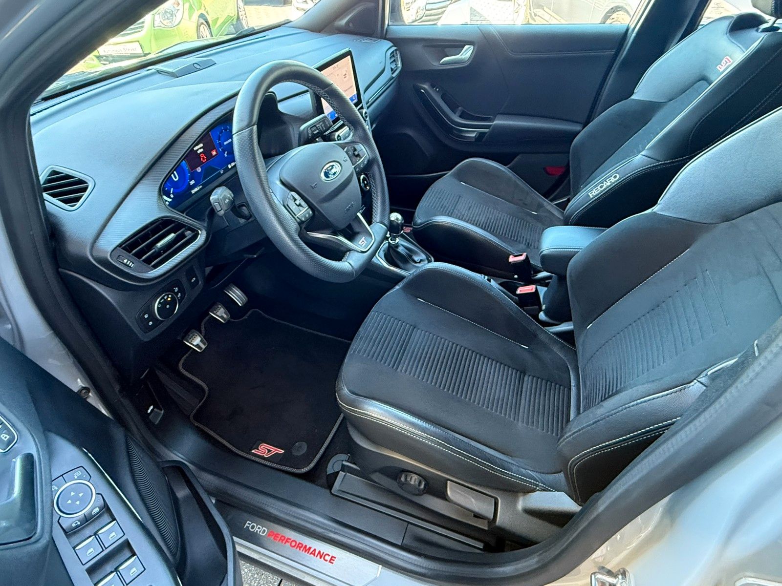 Fahrzeugabbildung Ford Puma ST X  Performance-Paket,Navi,Sitzh.,Kamera
