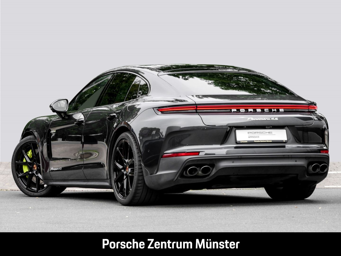 Porsche Panamera 4S E-Hybrid Luftfederung Sportabgas BOS imagem 3