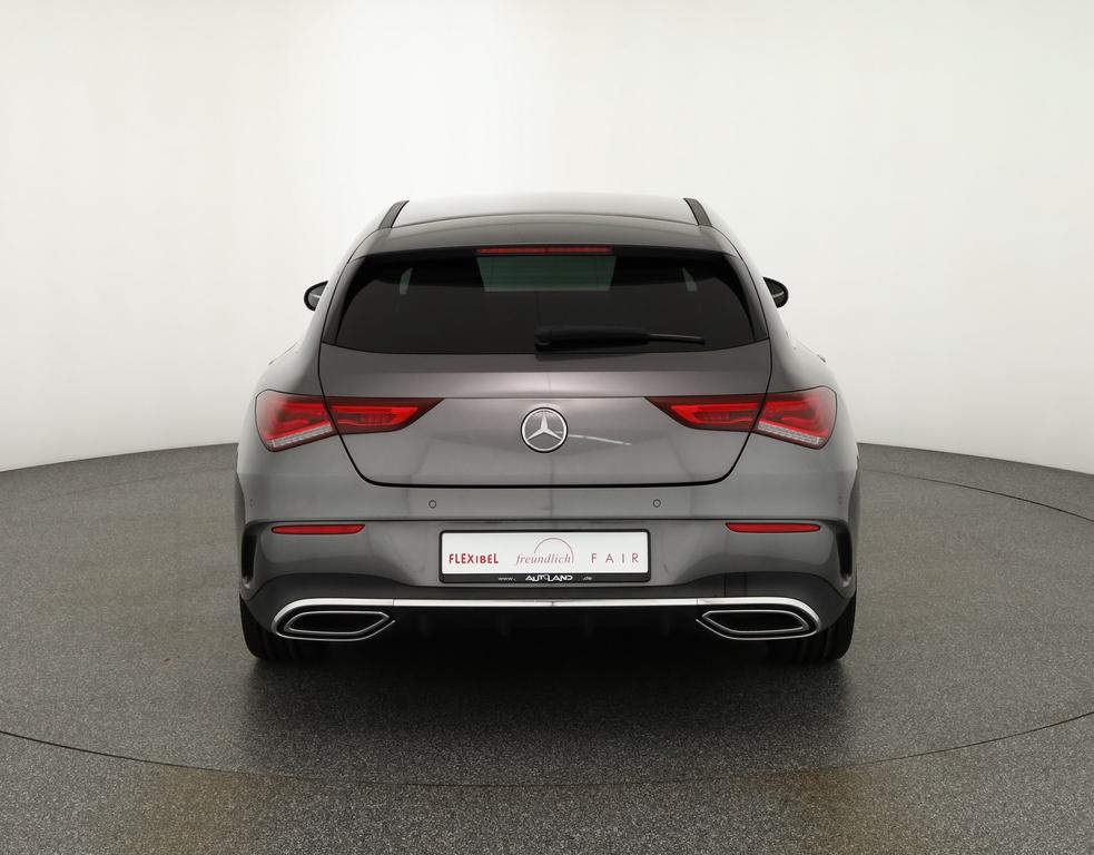 Mercedes-Benz CLA 220 Shooting Brake