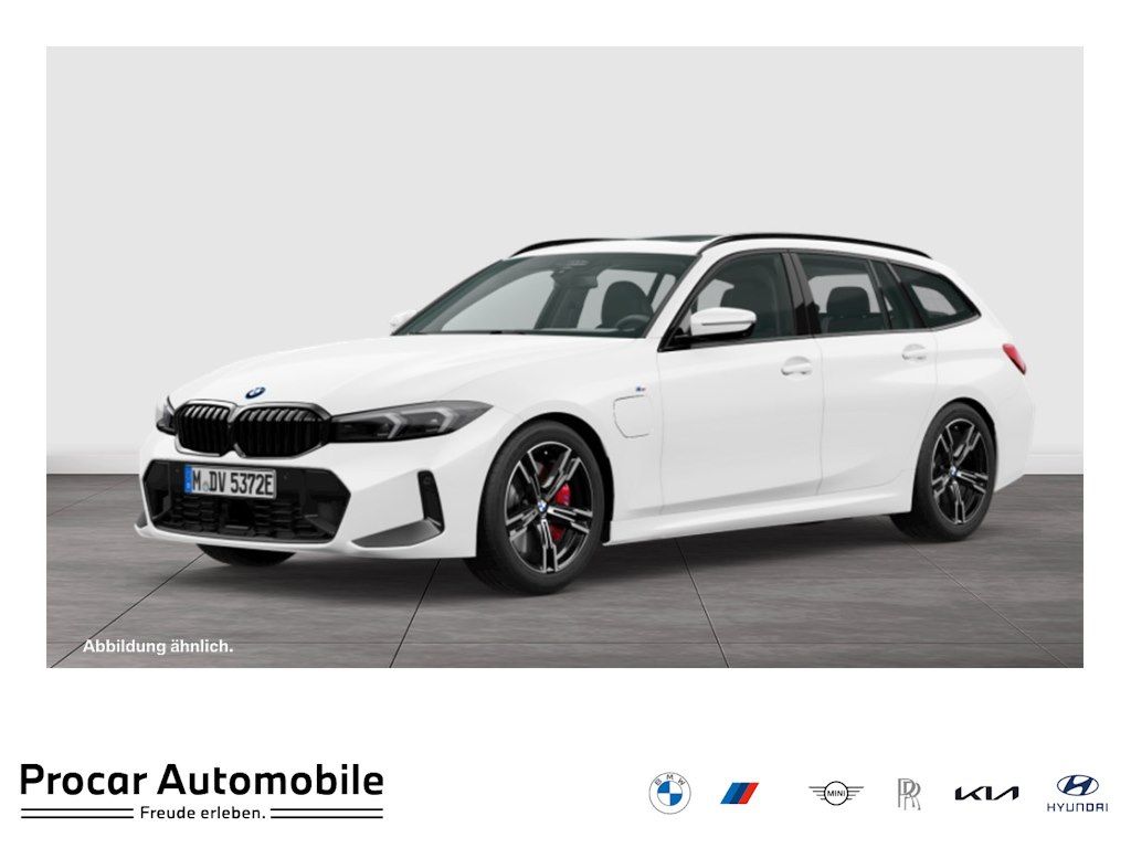 BMW 330e xDrive Touring M Sport Pro AHK Pano DA Prof