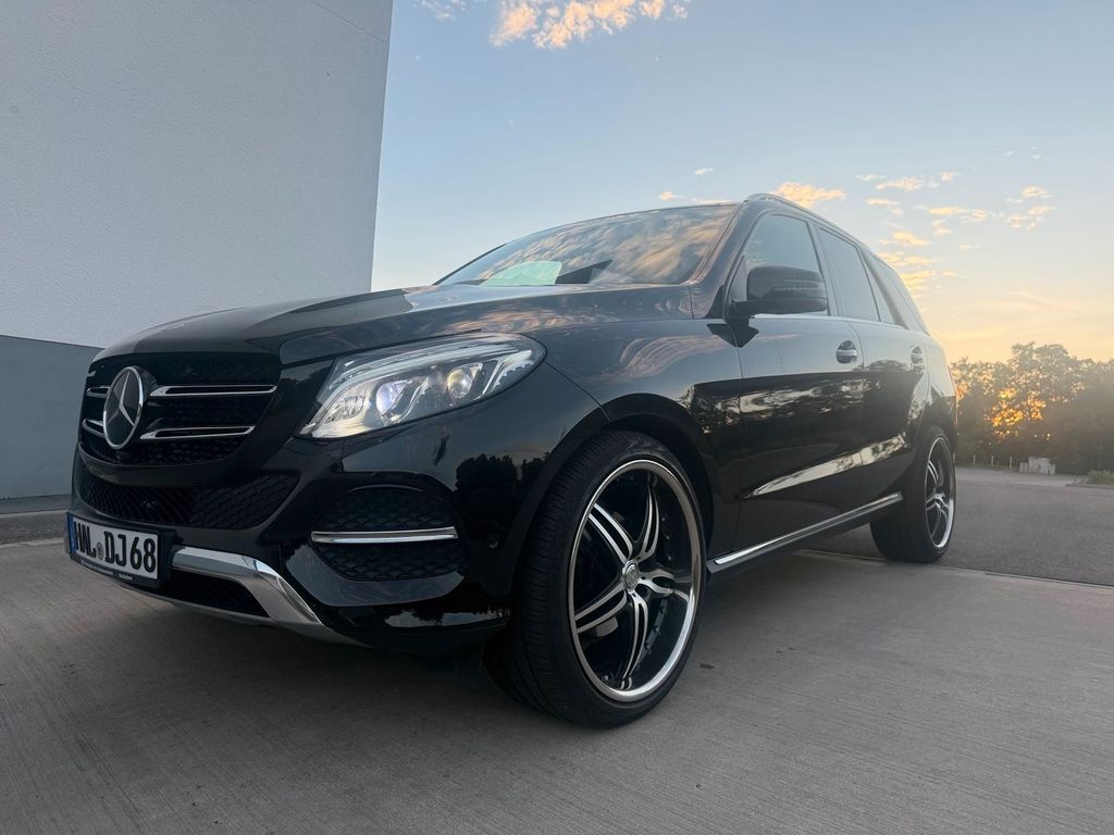 Image of Mercedes-Benz GLE 350