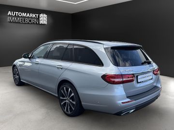 Mercedes E 300 - 2