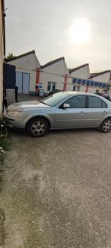 Ford Mondeo - Ford Mondeo aus 2006 mit Diesel-Antrieb