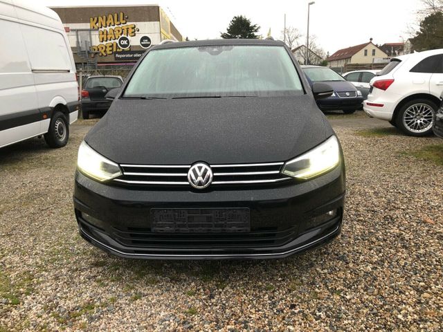 Volkswagen Touran Highline BMT/Start-Stopp,DSG,Navi,Xenon