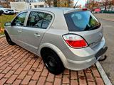 Opel Astra 1.6 Twinport Sport 77kW TÜV MAI 2026 - Opel Astra aus 2007: Sport