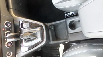 Renault Kangoo Grand Techno TCe 130 PS EDC 7 Sitzer Auto