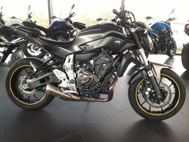 Yamaha MT-07/ 35 KW A2 48 PS/ ABS / 1.Hand / MT 07