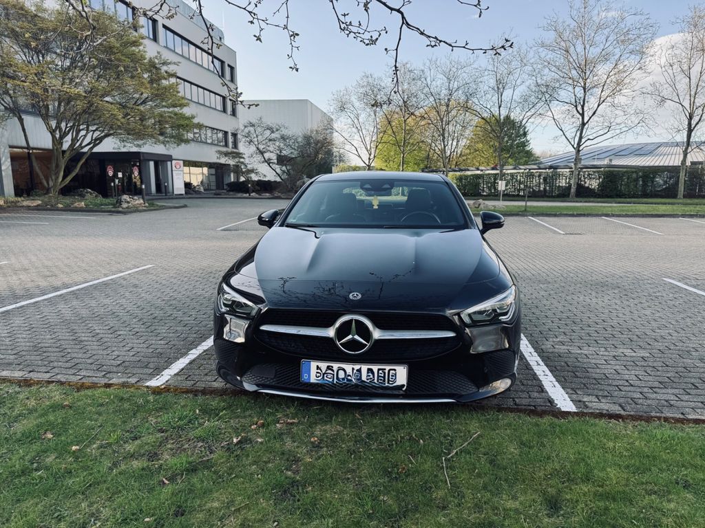 Image of Mercedes-Benz CLA 180
