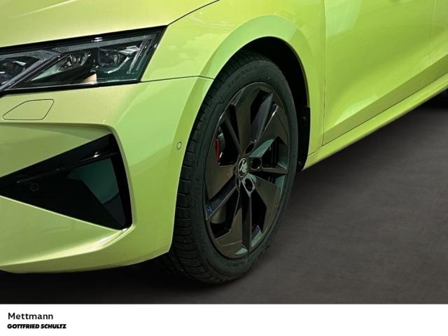 Skoda Octavia Combi RS 2.0 TSI PANO LED NAV RFK AHK HU