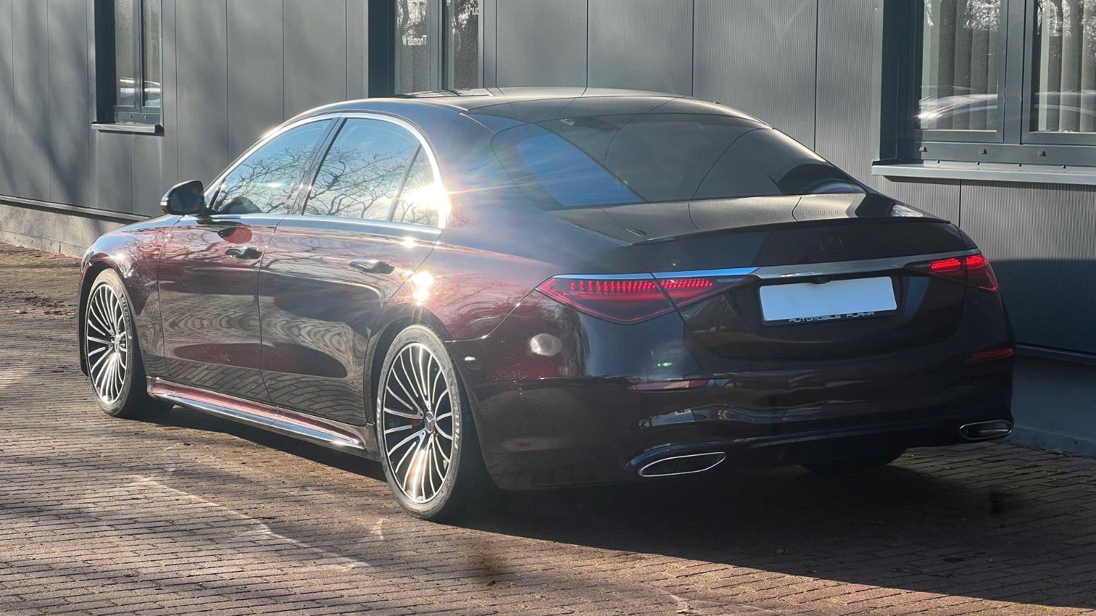 Fahrzeugabbildung Mercedes-Benz S500 4Matic Lang*AMG*LUFT