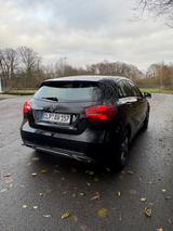 Mercedes-Benz A 180 SCORE!  - Mercedes-Benz A-Klasse SCORE! mit Benzin-Antrieb