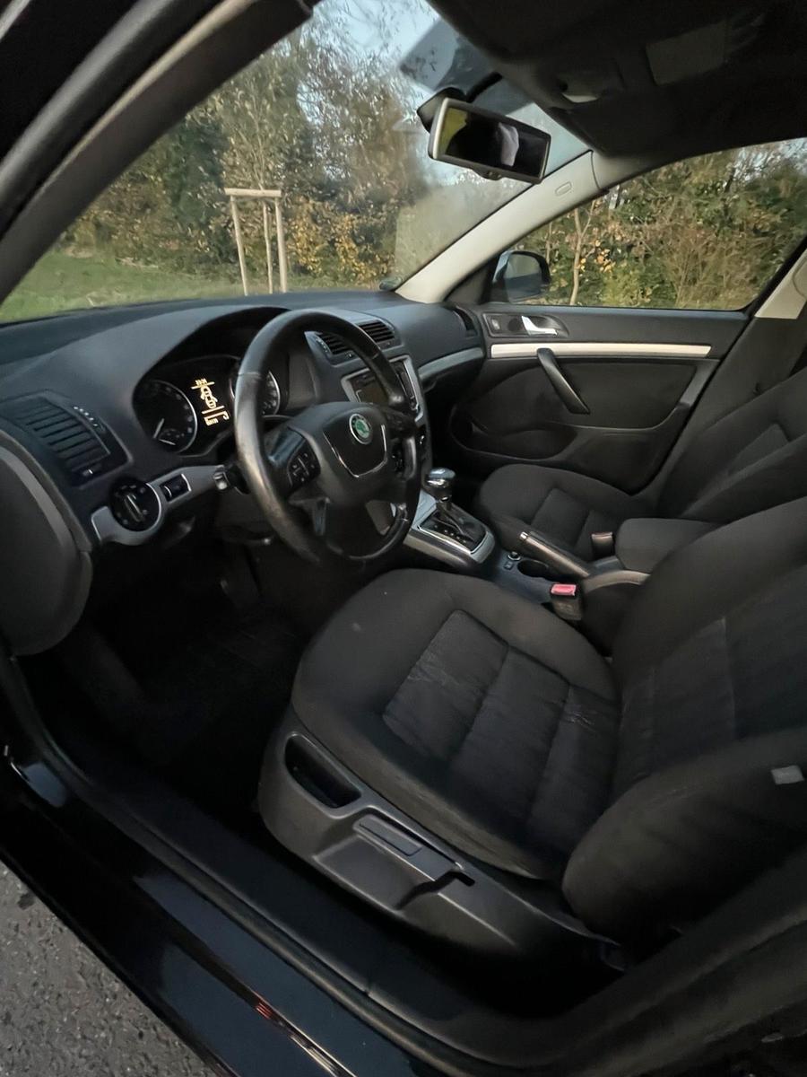 Skoda Octavia 2009 — photo 10