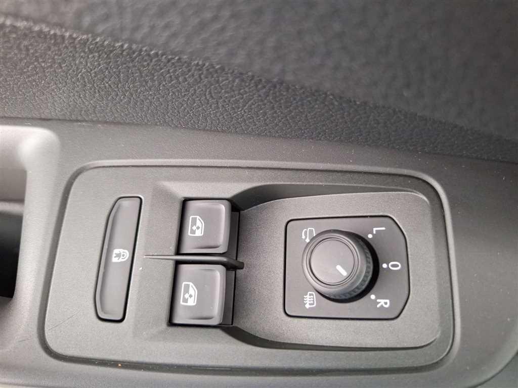 Volkswagen Caddy Kombi 2.0 TDI Navi AHK Winterpaket, миниатюра 15