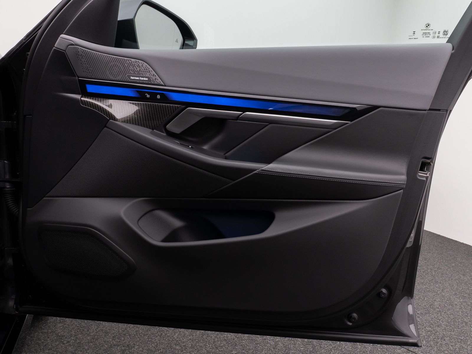 Fahrzeugabbildung BMW i5 eD40 M Sport Pro Panorama 360°HUD DAB H/K ACC