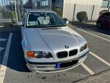 BMW 318i / TÜV 10/27 / Automatik / Service... - BMW 318 aus 2000: 318i
