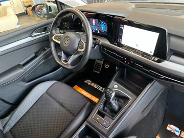 MYAUTOCENTER – Gebraucht- und Jahreswagen mit Werkstattservice in Pfaffenhofen Volkswagen Golf VIII Variant *Parkass.*LED*Virtuel*AHK*